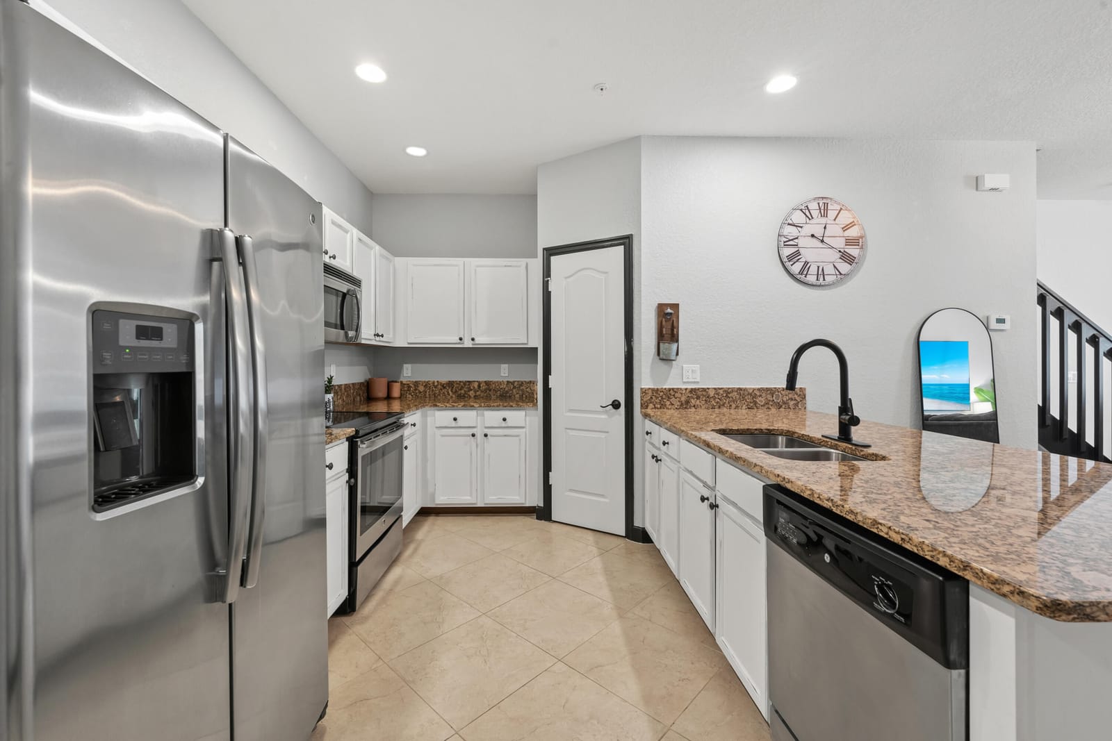 3051 SW Otter Lane — photo 4