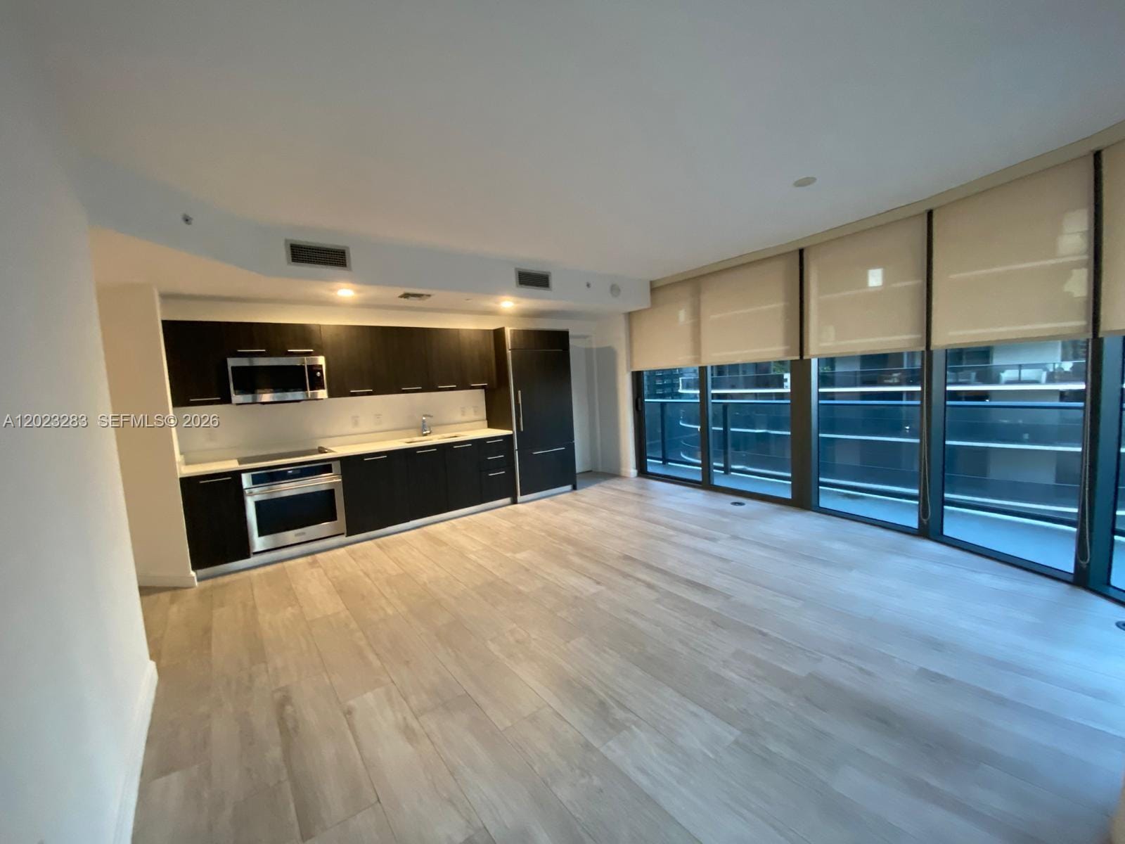 55 SW 9th Street 1503 — photo 4