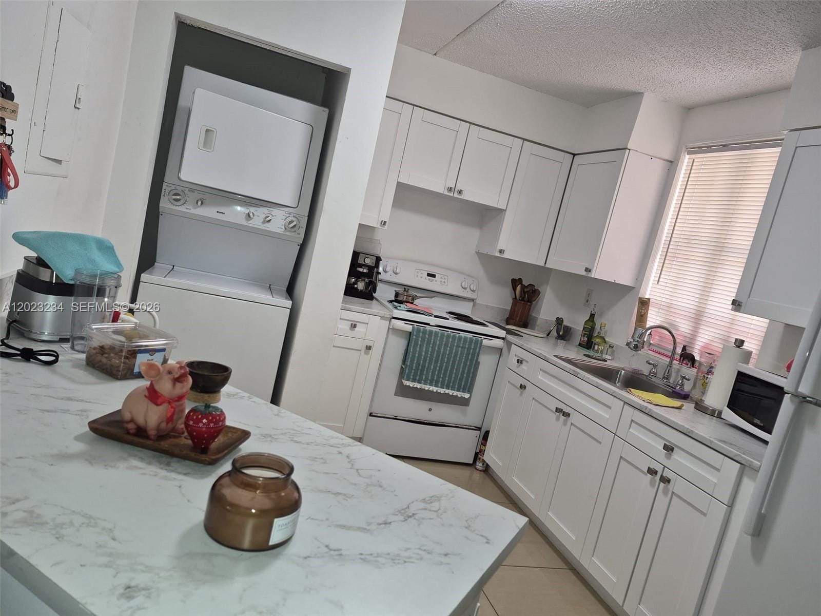 6195 NW 186th Street 106 — photo 2