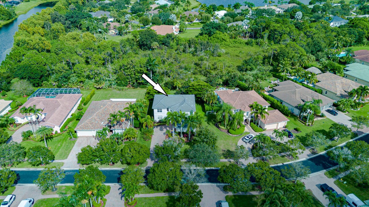 4989 SW Saint Creek Drive — photo 5