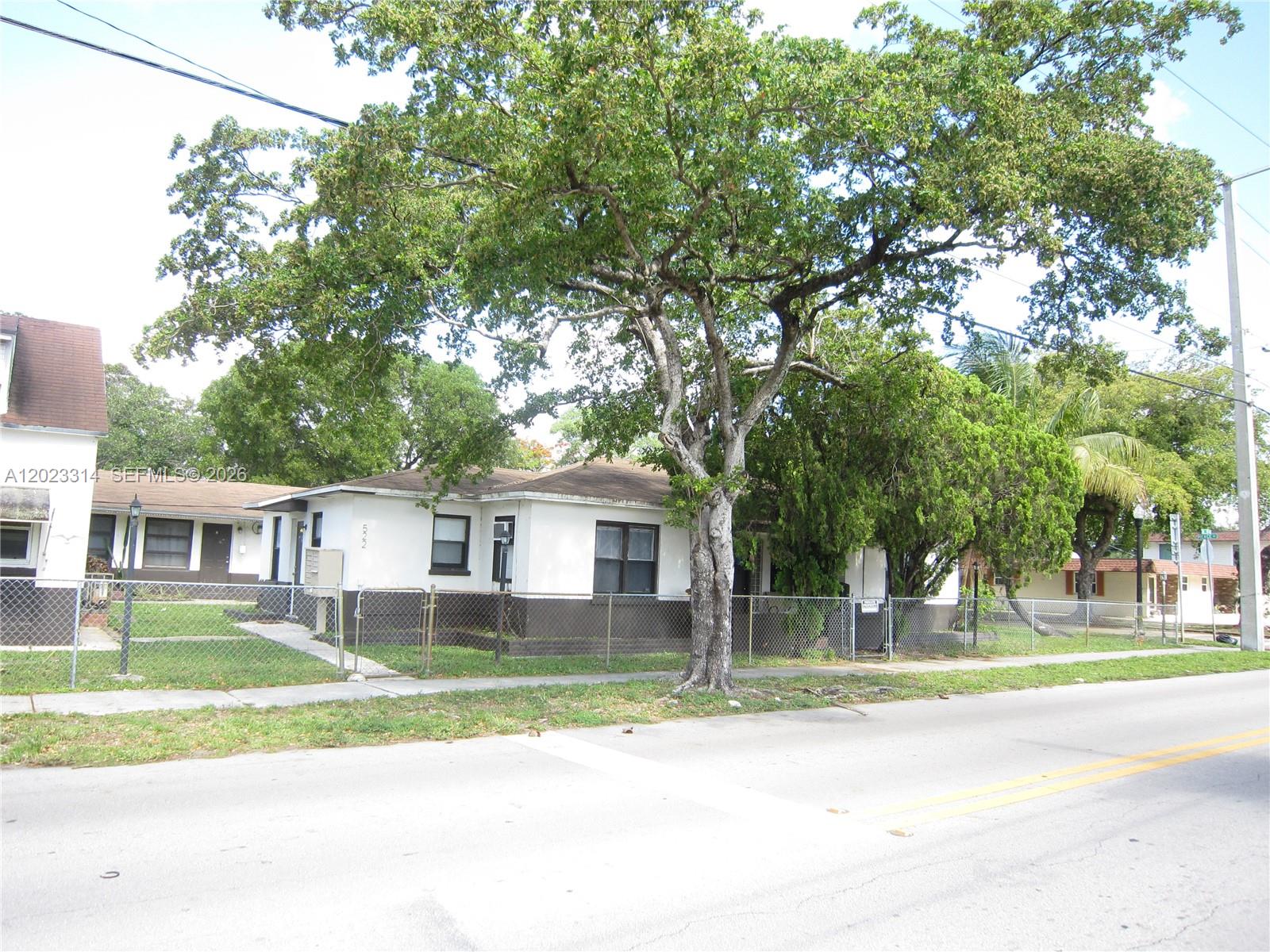 522 N 19th Avenue 5, Hollywood, FL 33020, Hollywood