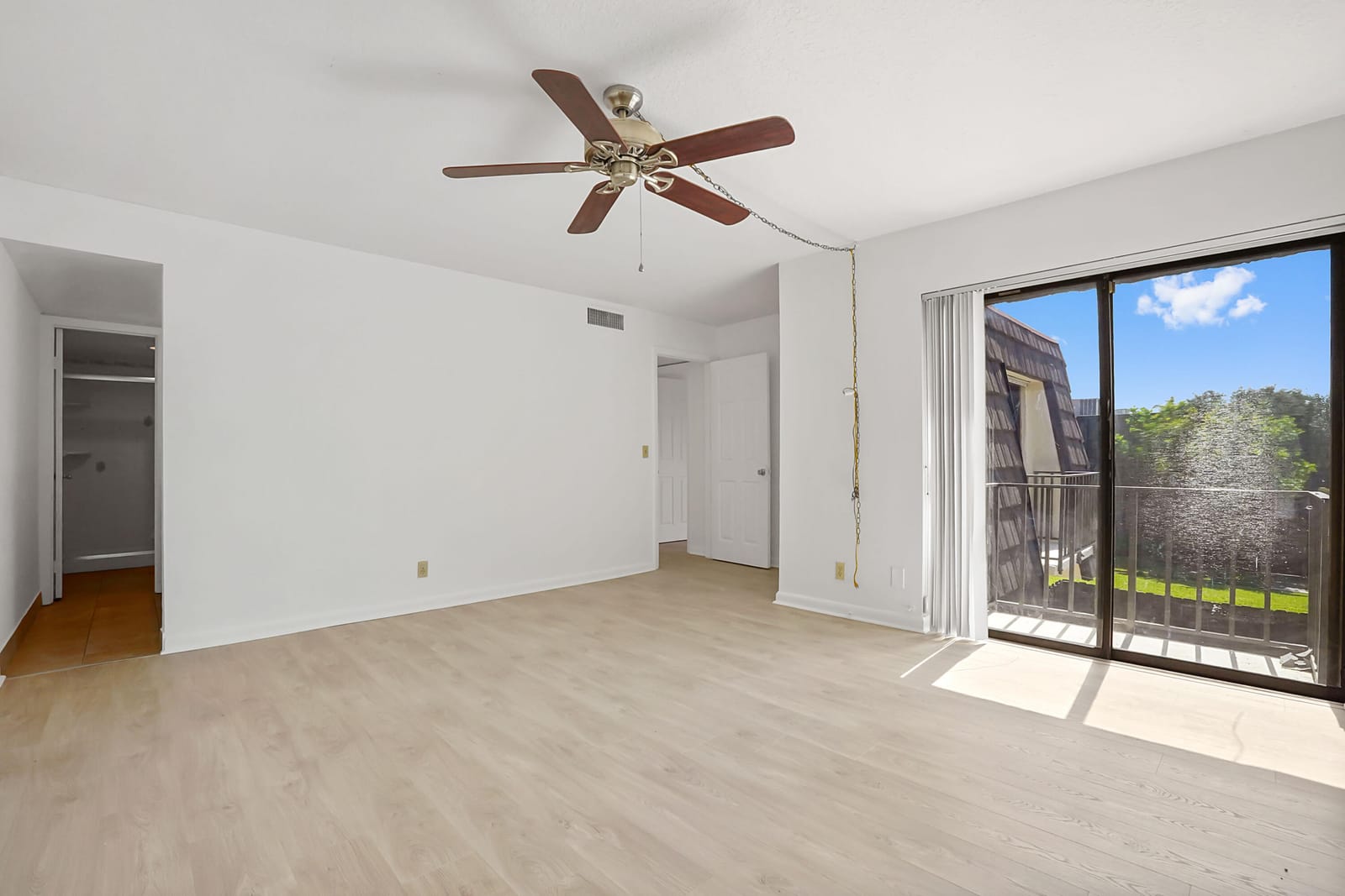 1600 Forest Lakes Circle D, West Palm Beach, FL 33406 photo 17