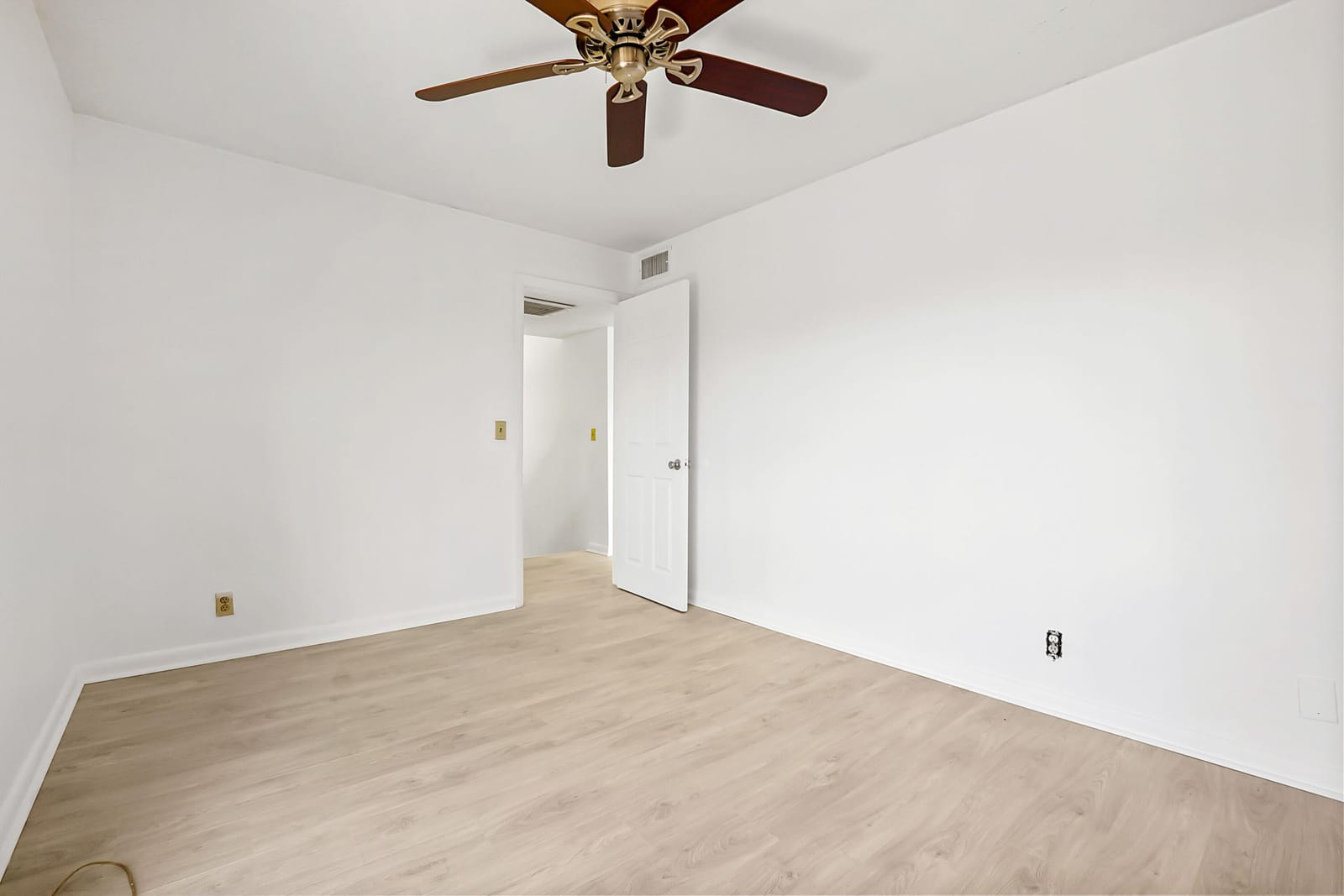 1600 Forest Lakes Circle D, West Palm Beach, FL 33406 photo 25