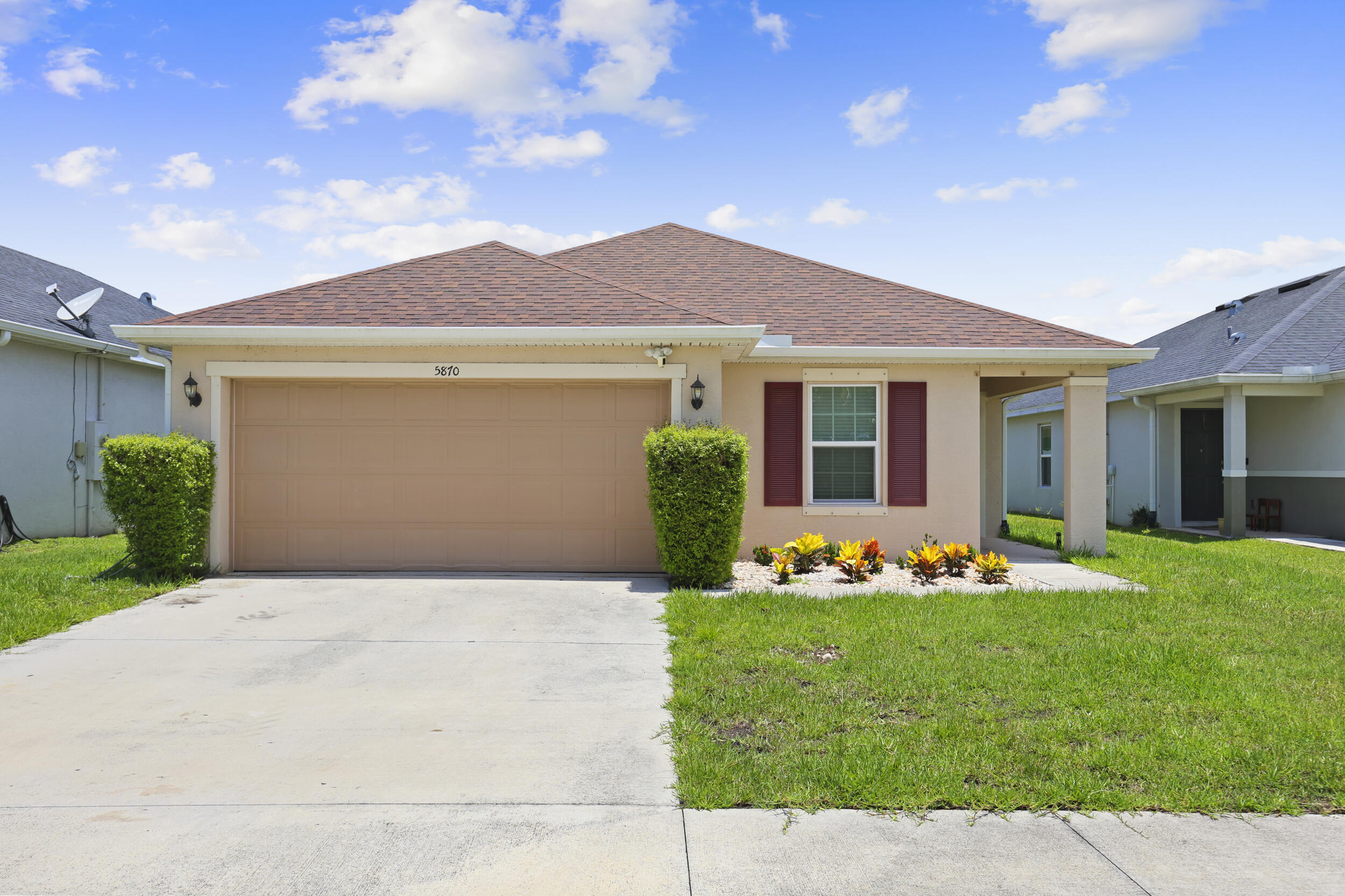 5870 NW Pine Trail Circle, Port St. Lucie, FL 34983, Port St Lucie