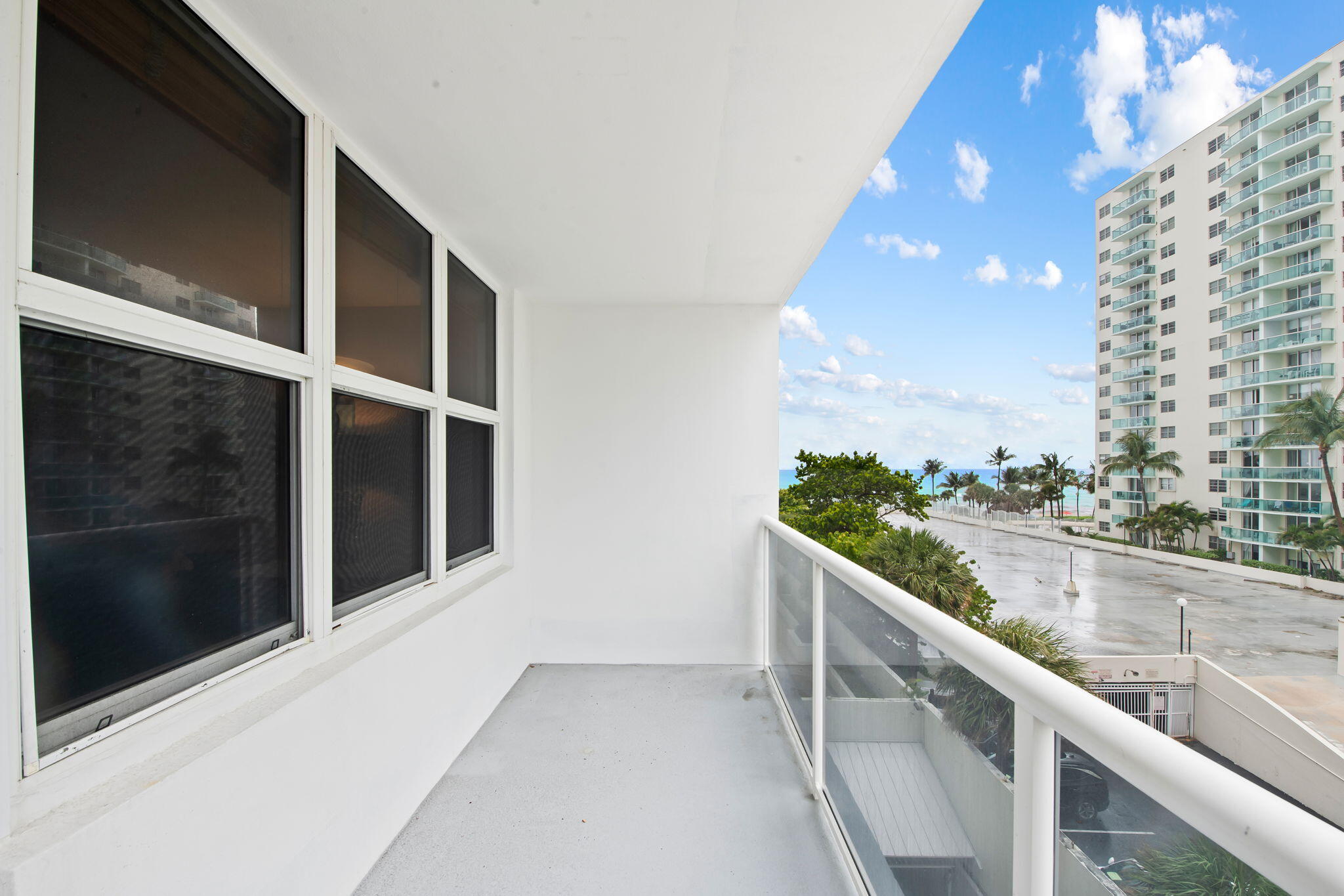 3725 S Ocean Drive 420, Hollywood, FL 33019, Hollywood