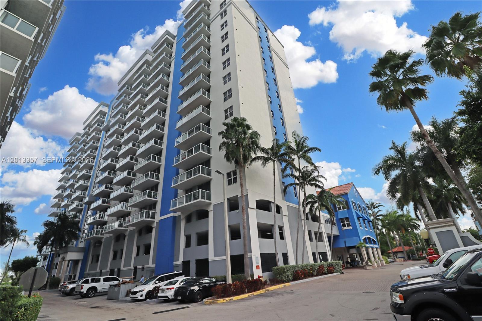 5085 NW 7th Street 601, Miami, FL 33126, Miami