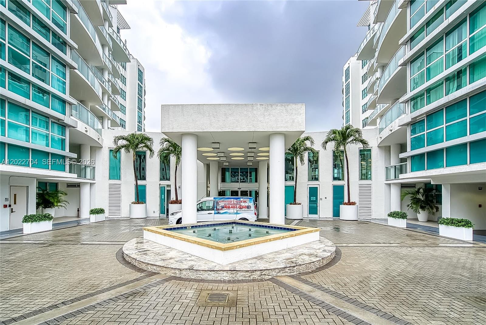 3131 NE 188th Street 1-1104, Aventura, FL 33180 photo 2