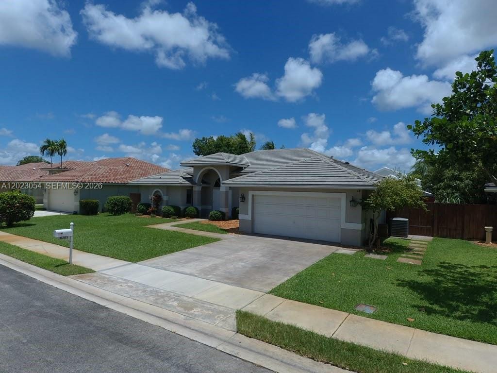 10205 SW 12th Street, Pembroke Pines, FL 33025 photo 4