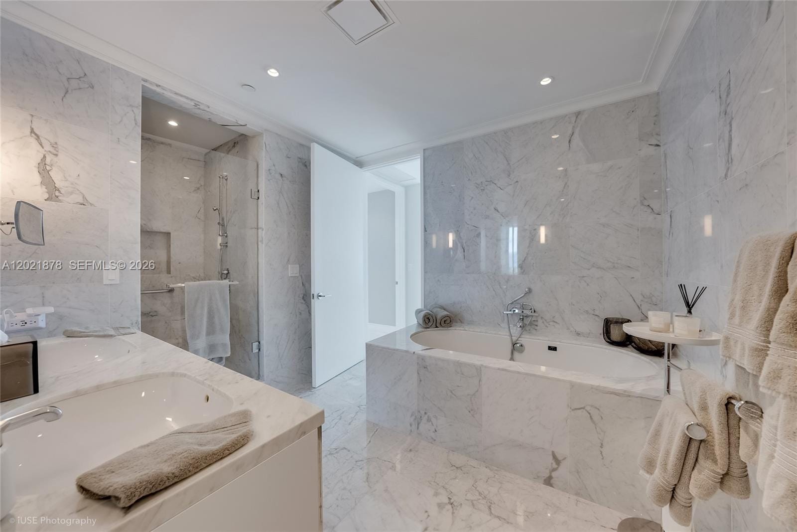 15701 Collins Avenue 3001 — photo 7