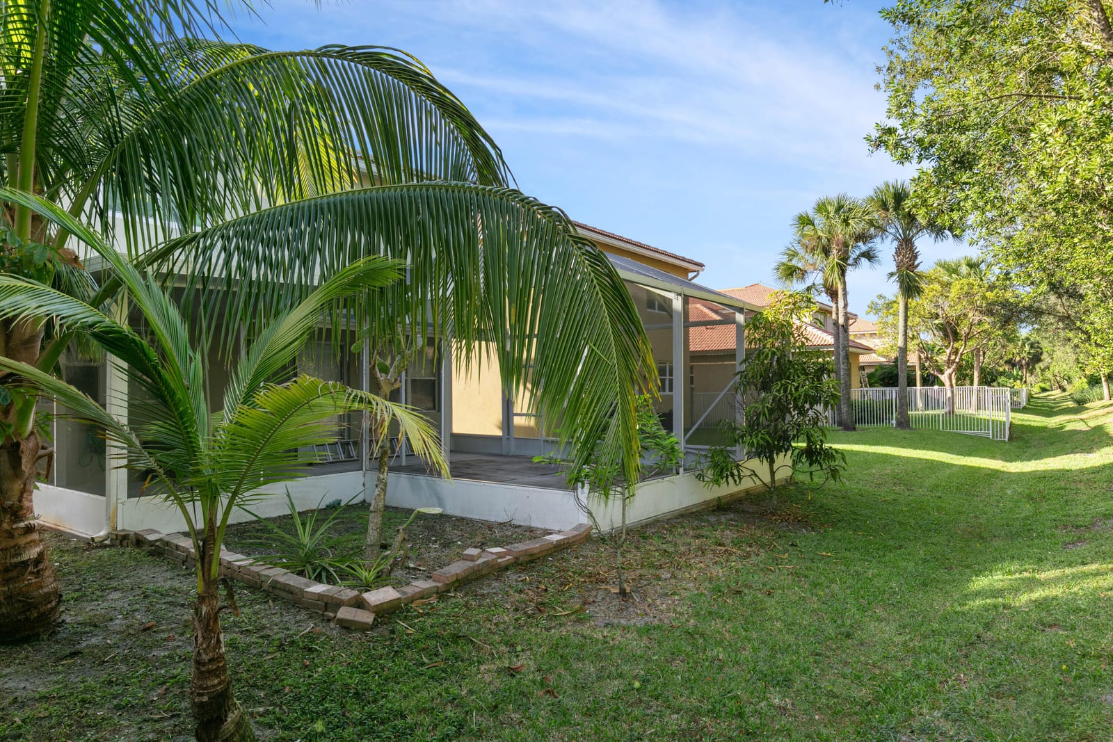 1086 NW Leonardo Circle — photo 7
