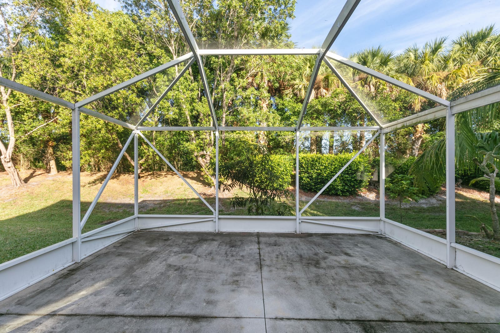 1086 NW Leonardo Circle — photo 9