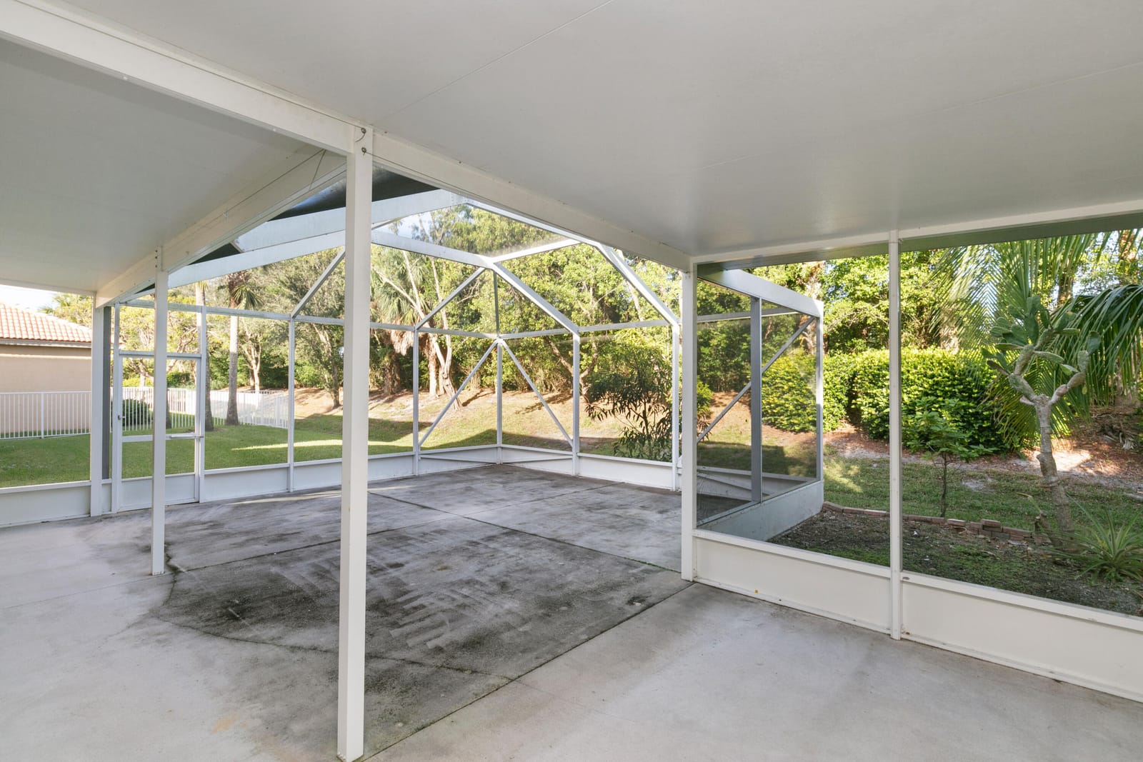 1086 NW Leonardo Circle — photo 10
