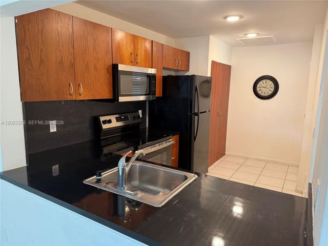 20825 NE 8th Court 203-19, Miami, FL 33179