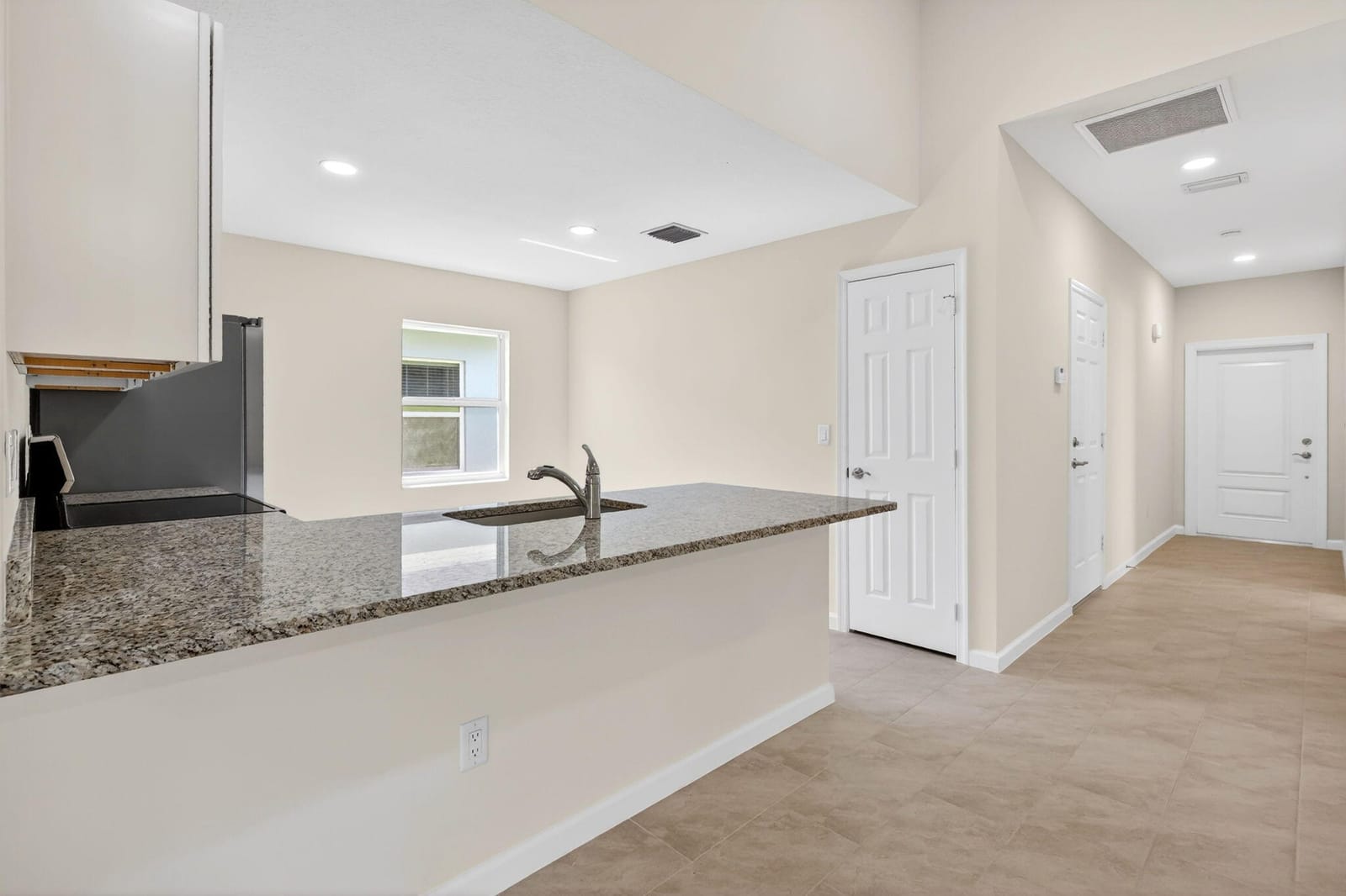 134 SW Seminole Crossing Court SW, Indiantown, FL 34956 photo 8