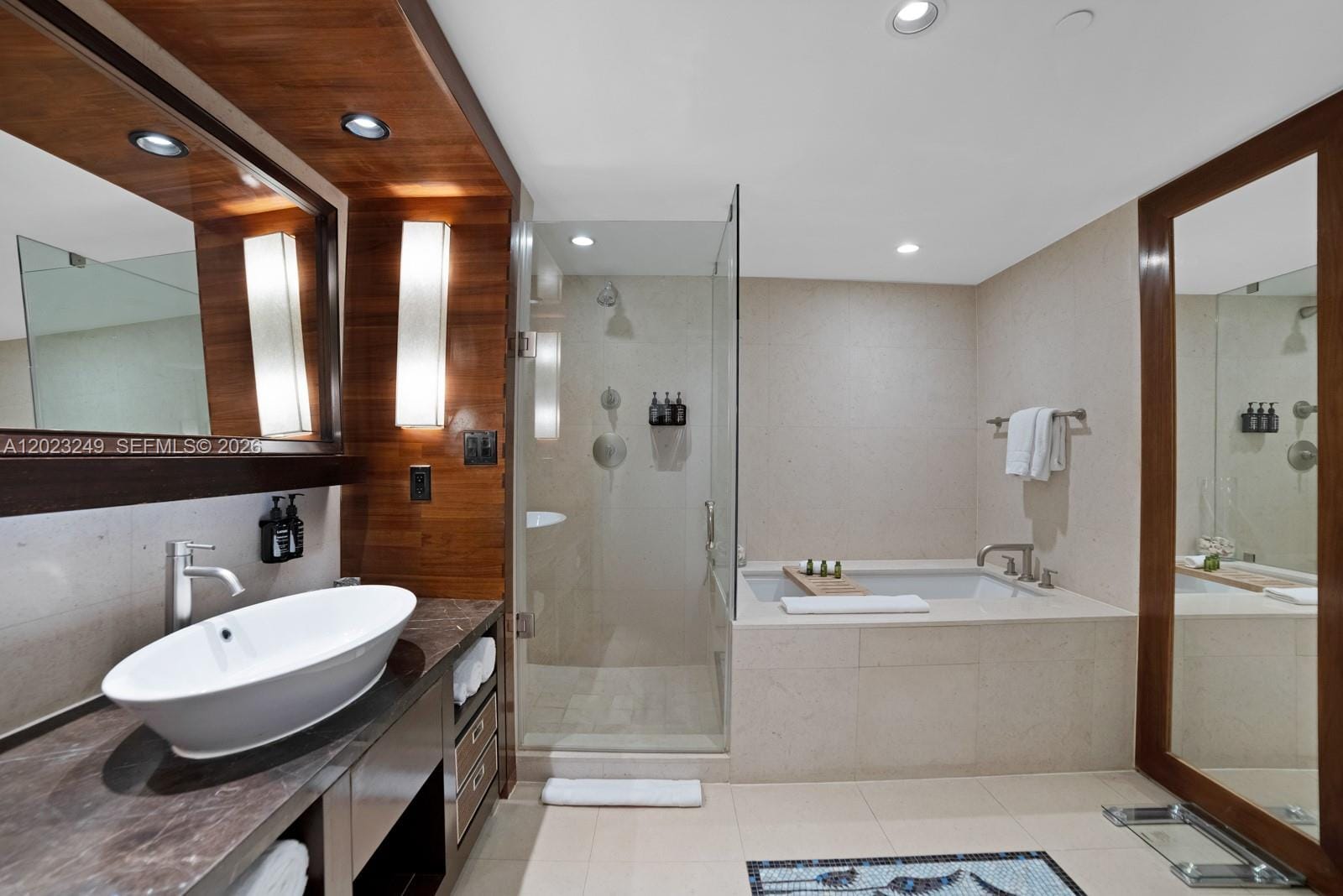 6801 Collins Avenue 705 (Door 722), Miami Beach, FL 33141 photo 12