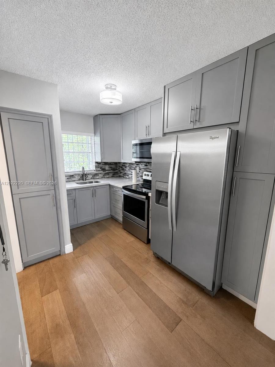 1635 W 44th Place 311, Hialeah, FL 33012, Hialeah