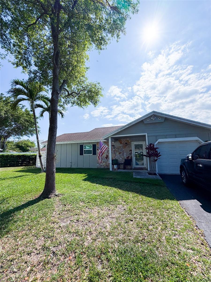 14552 SW 142nd Place 14552, Miami, FL 33186, Miami