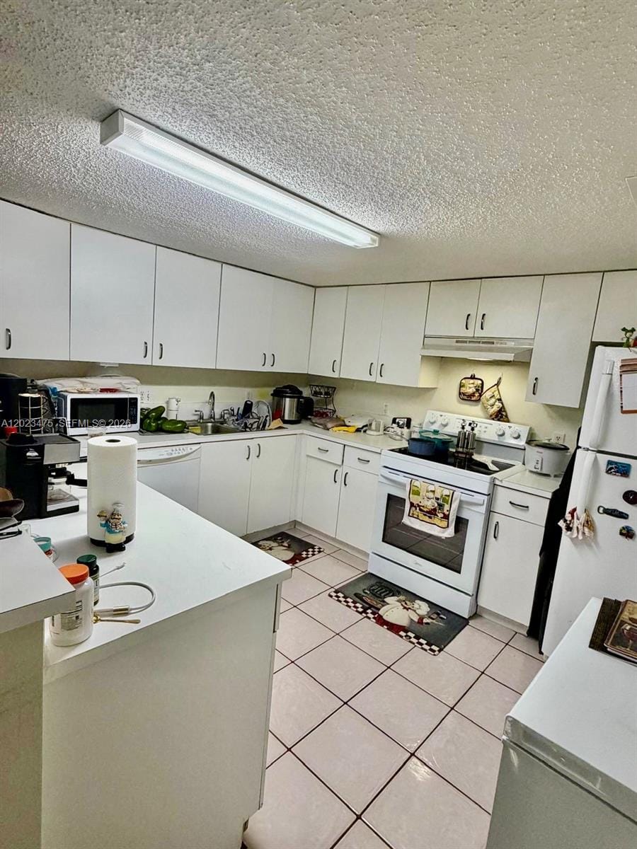 4725 SW 62nd Avenue 104, Davie, FL 33314 photo 13