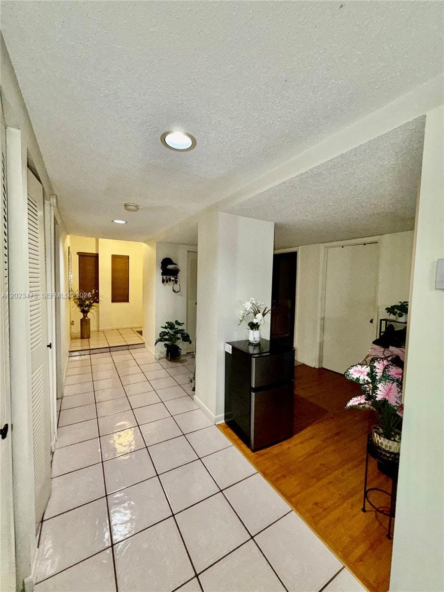 4725 SW 62nd Avenue 104 — photo 4