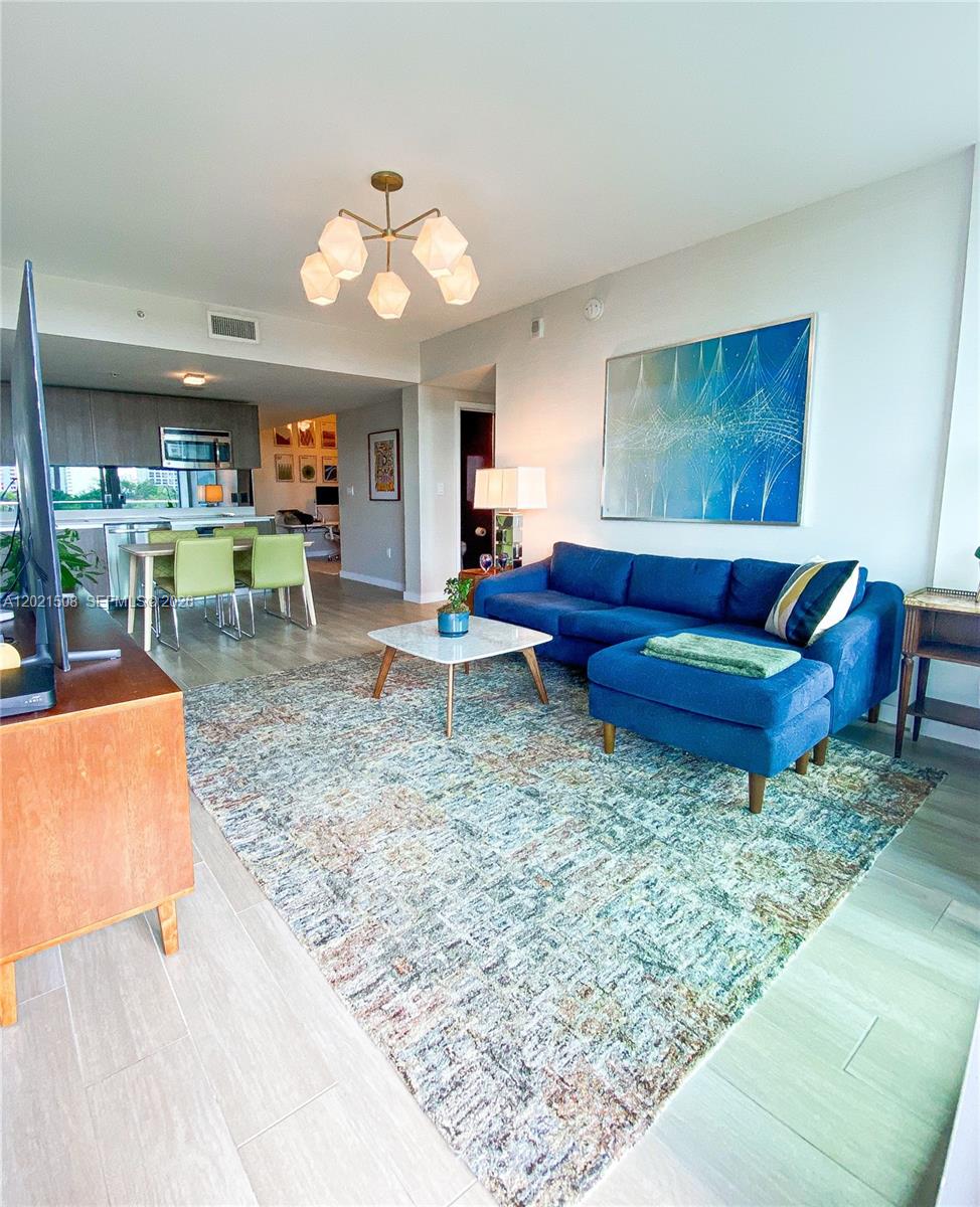 1600 SW 1 Avenue 515, Miami, FL 33129, Miami