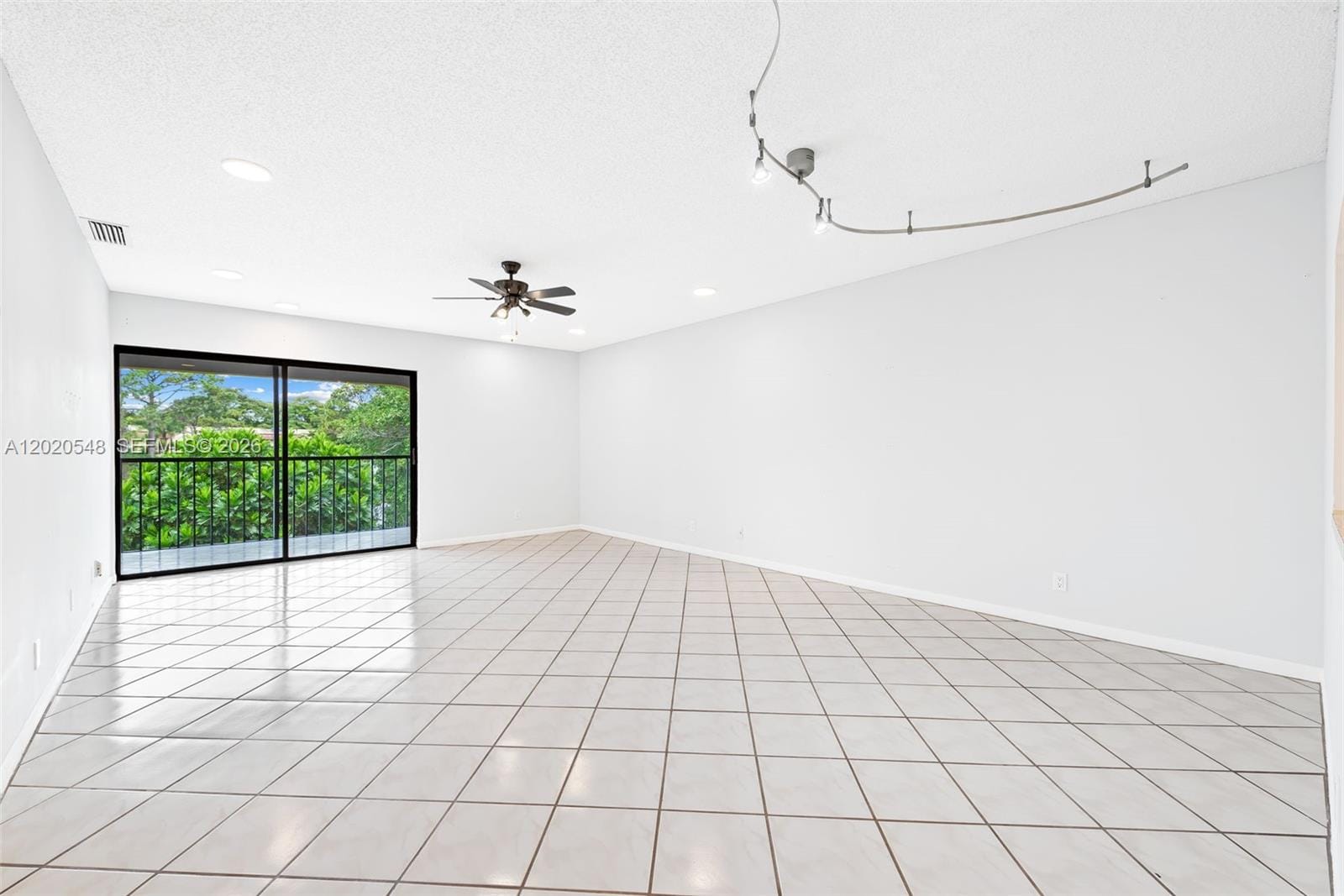 918 SW 9th Street Circle 204 — photo 4