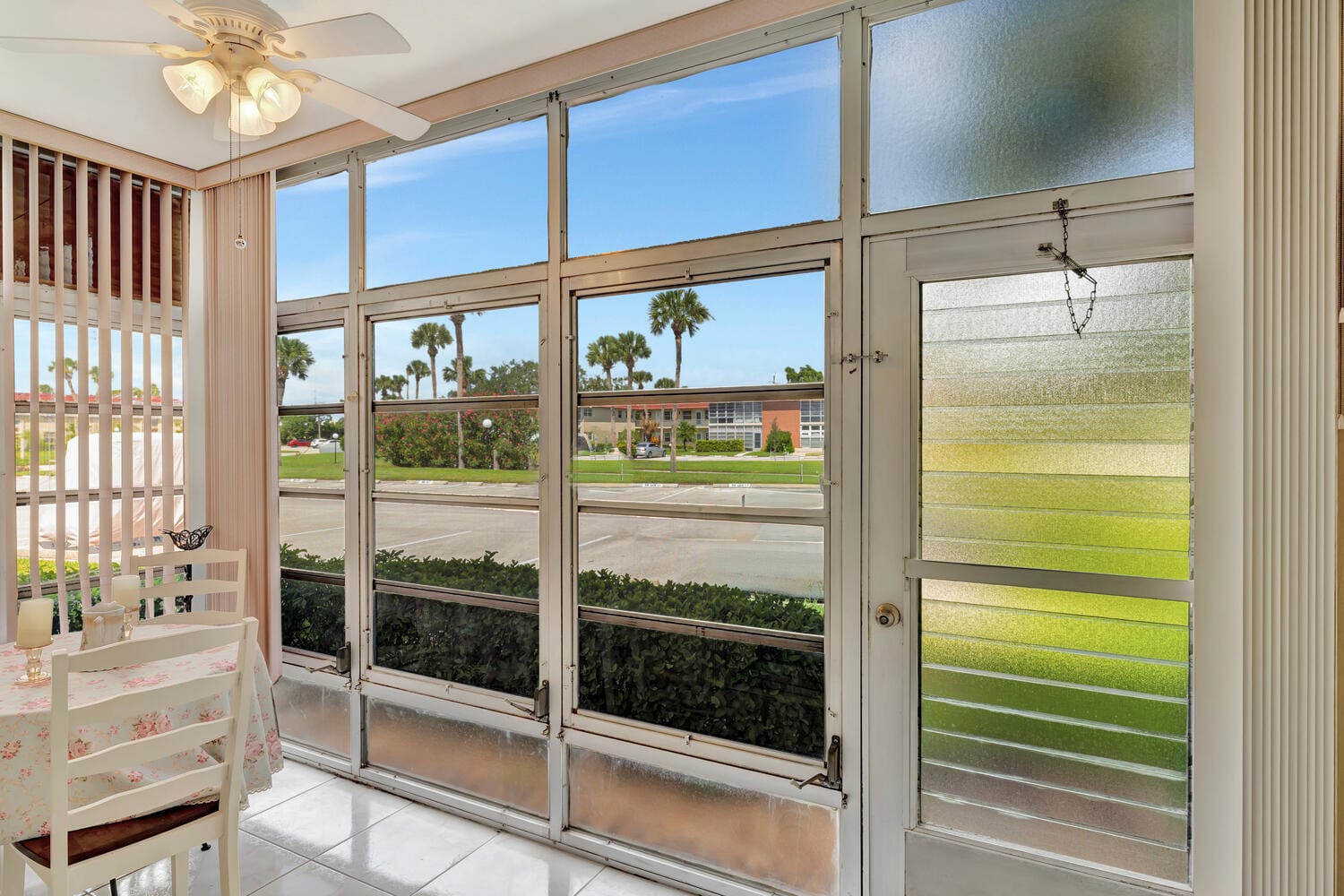 98 Spring Lake Drive, Vero Beach, FL 32962 photo 13
