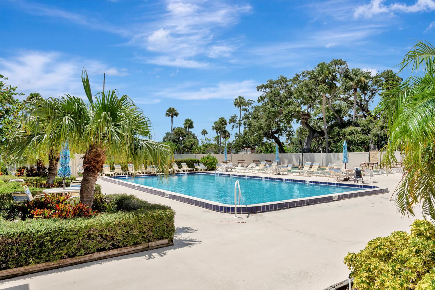98 Spring Lake Drive, Vero Beach, FL 32962 photo 18