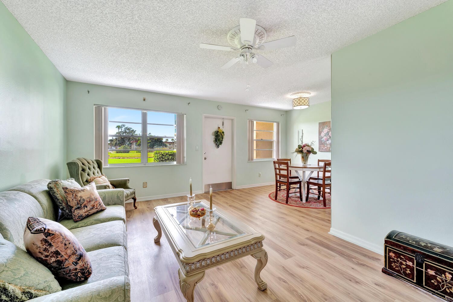 98 Spring Lake Drive, Vero Beach, FL 32962 photo 8