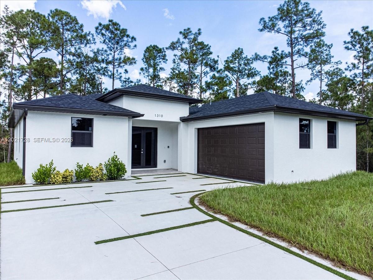 1310 Jefferson Avenue, Lehigh Acres, FL 33972 photo 5