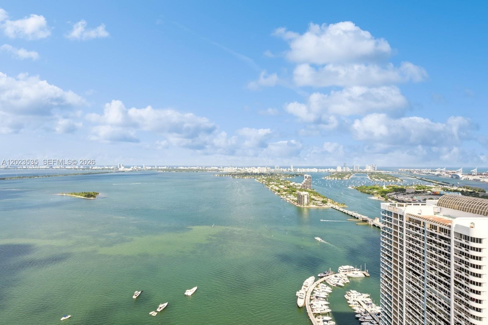 1750 N Bayshore Drive 4702 — photo 2