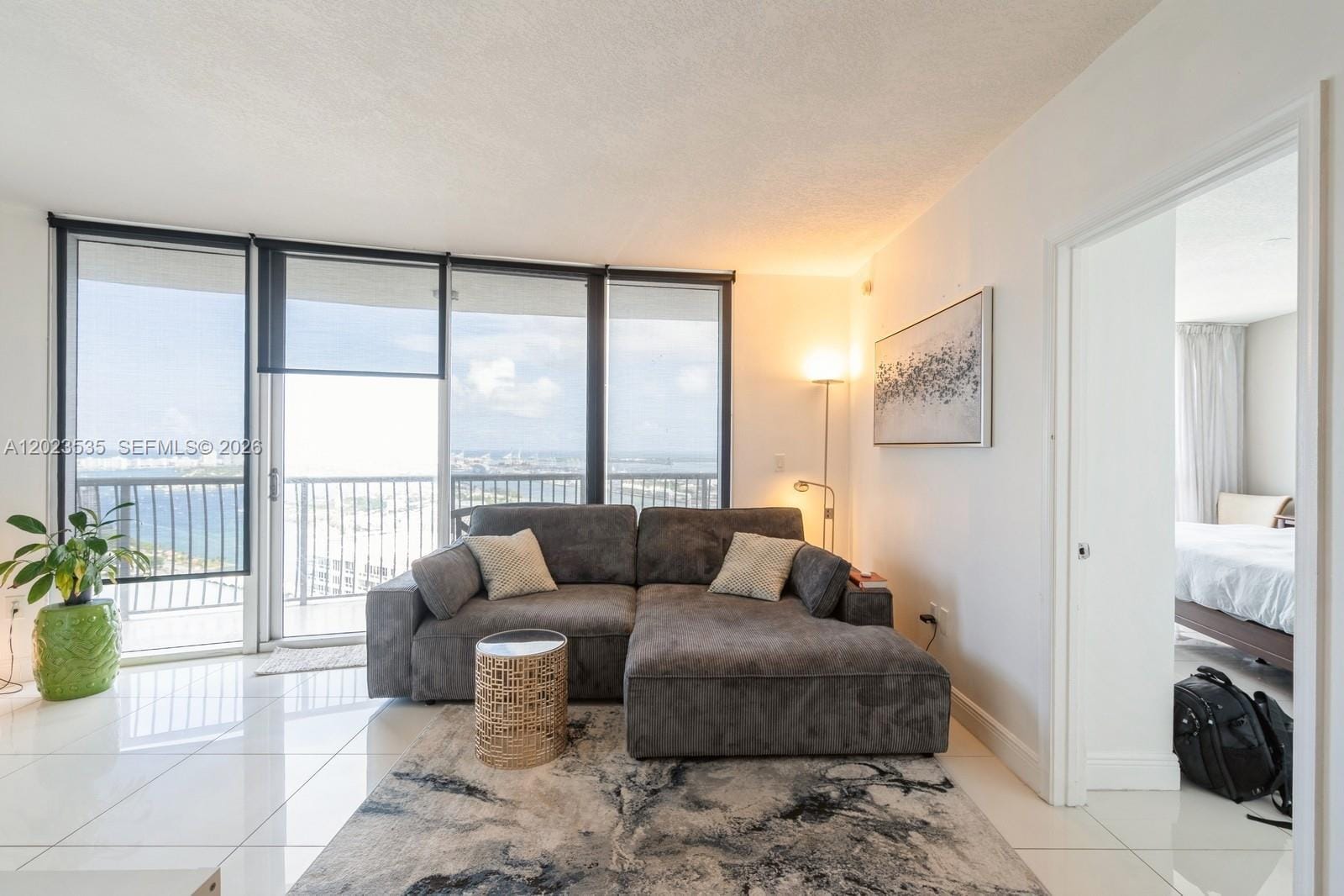 1750 N Bayshore Drive 4702 — photo 3