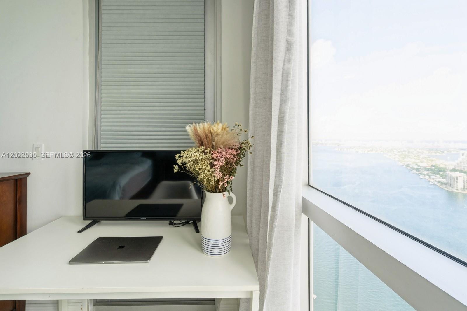 1750 N Bayshore Drive 4702 — photo 8