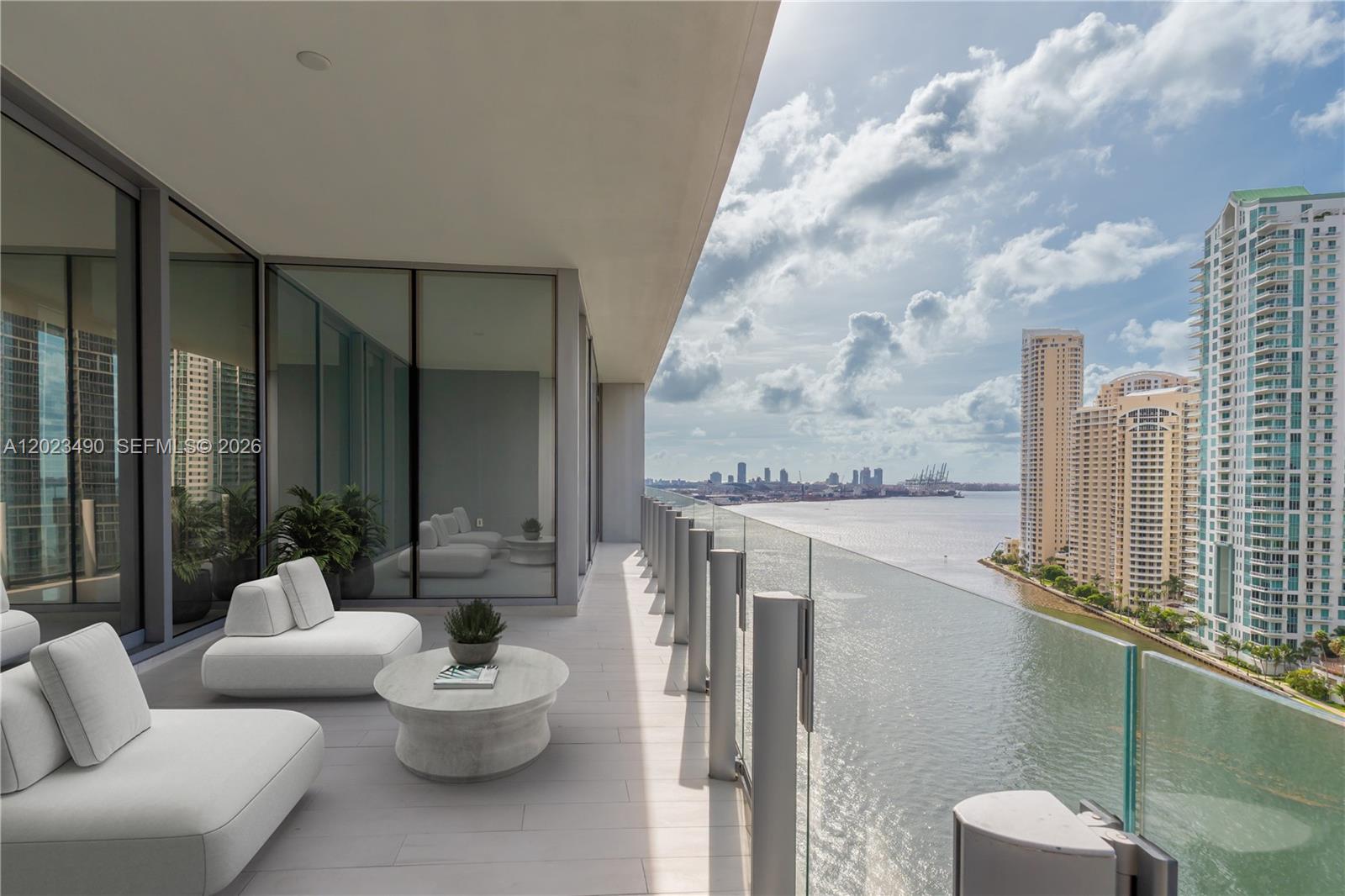 300 Biscayne Blvd Way 1704, Miami, FL 33131, Miami