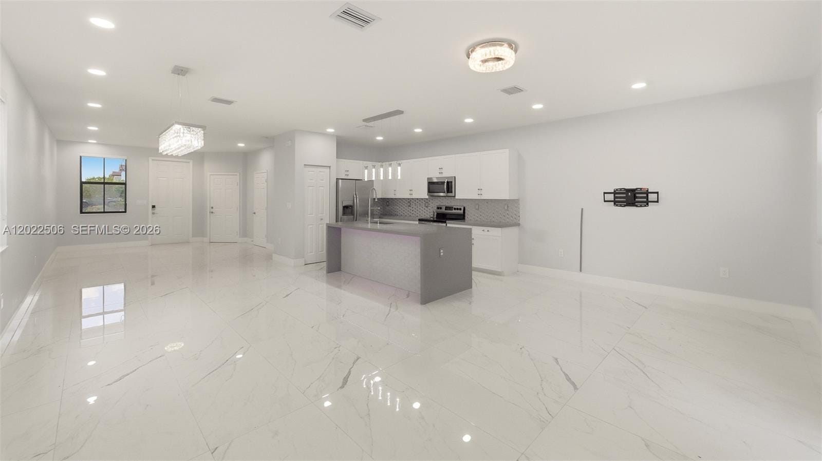 3567 W 110th Terrace, Hialeah, FL 33018 photo 17