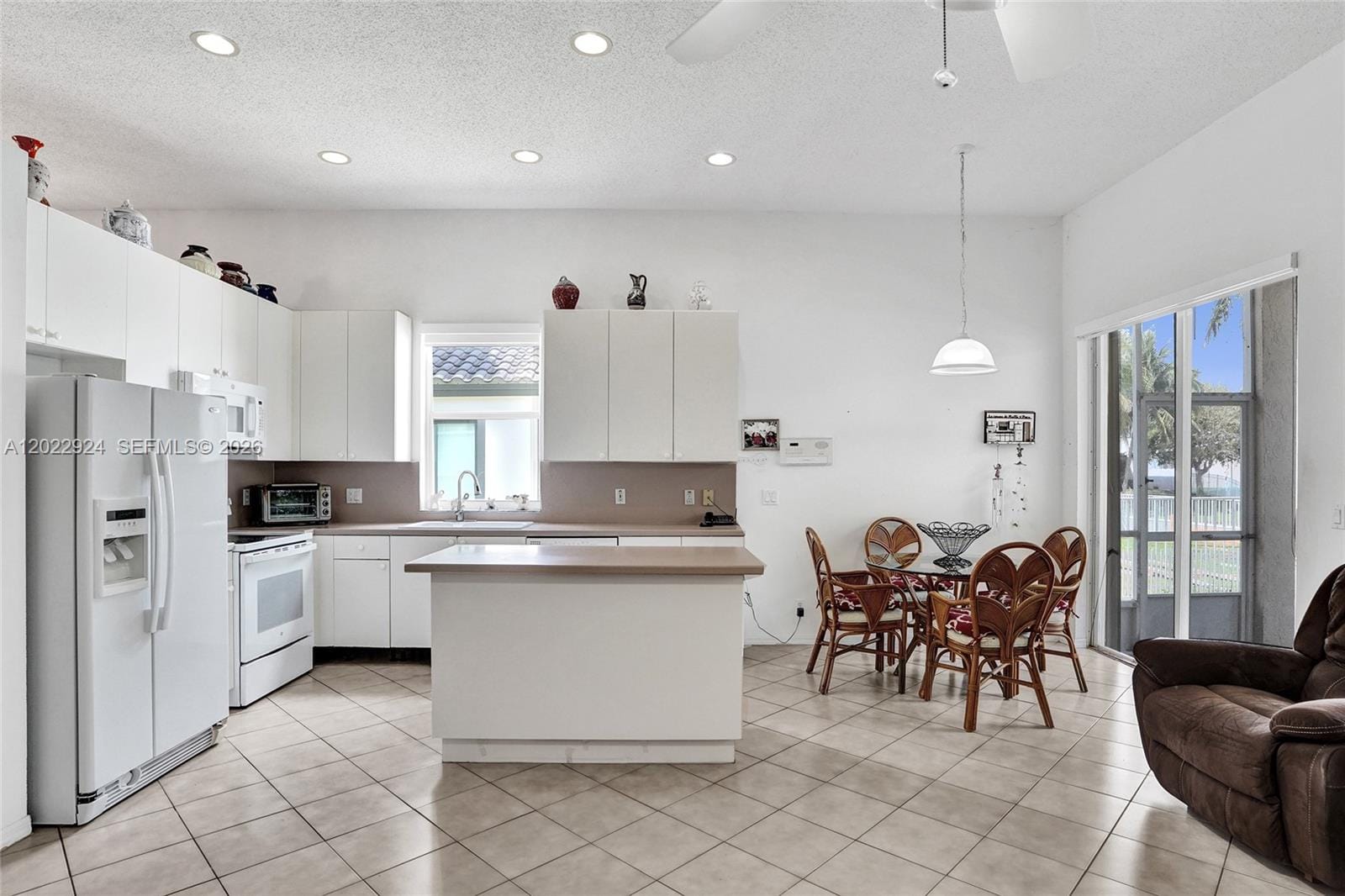 1155 NW 132nd Avenue, Pembroke Pines, FL 33028 photo 13