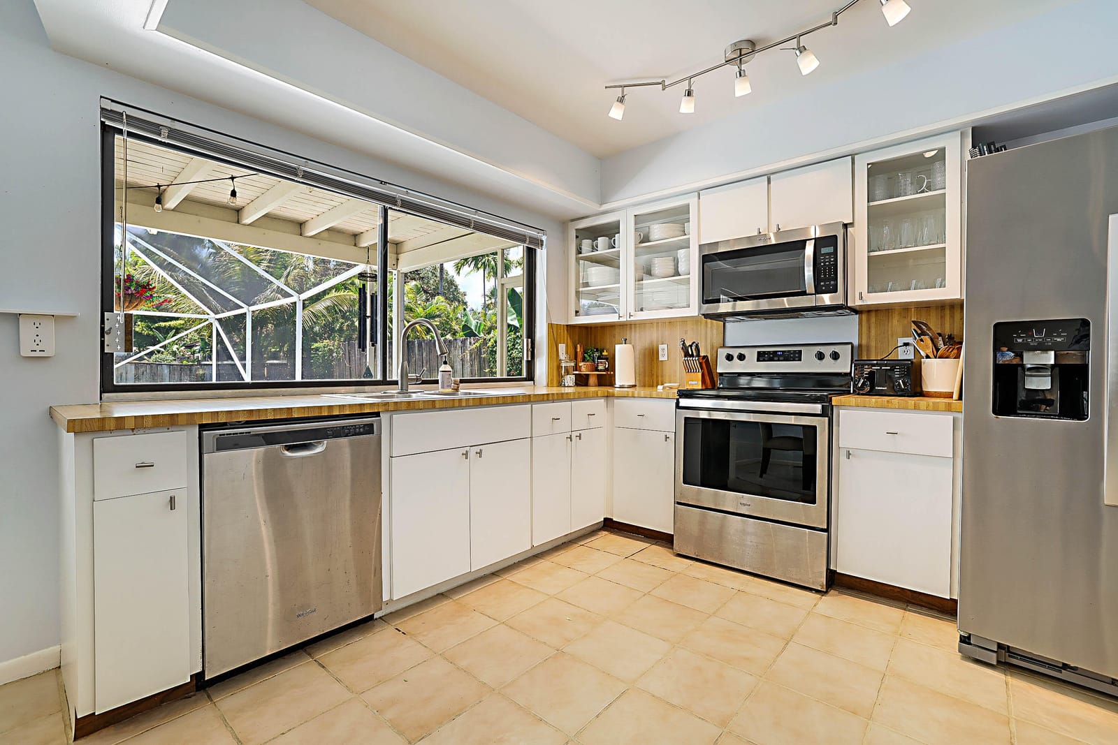 20869 Sonrisa Way, Boca Raton, FL 33433 photo 15