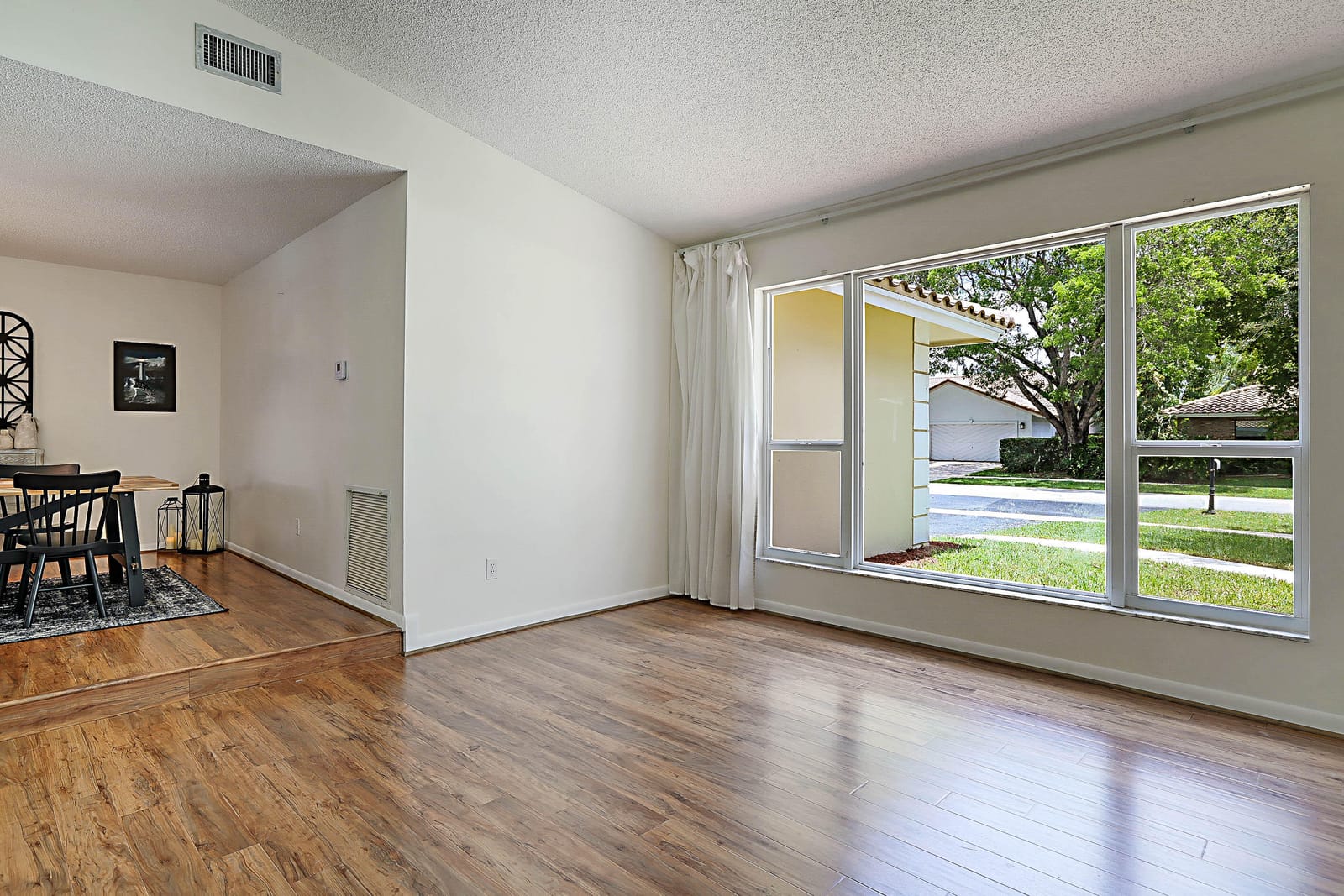 20869 Sonrisa Way — photo 6