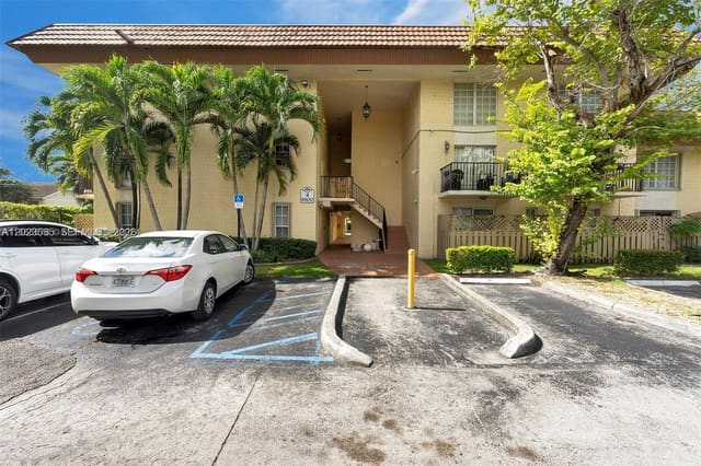 8550 SW 109th Avenue 5-119, Miami, FL 33173