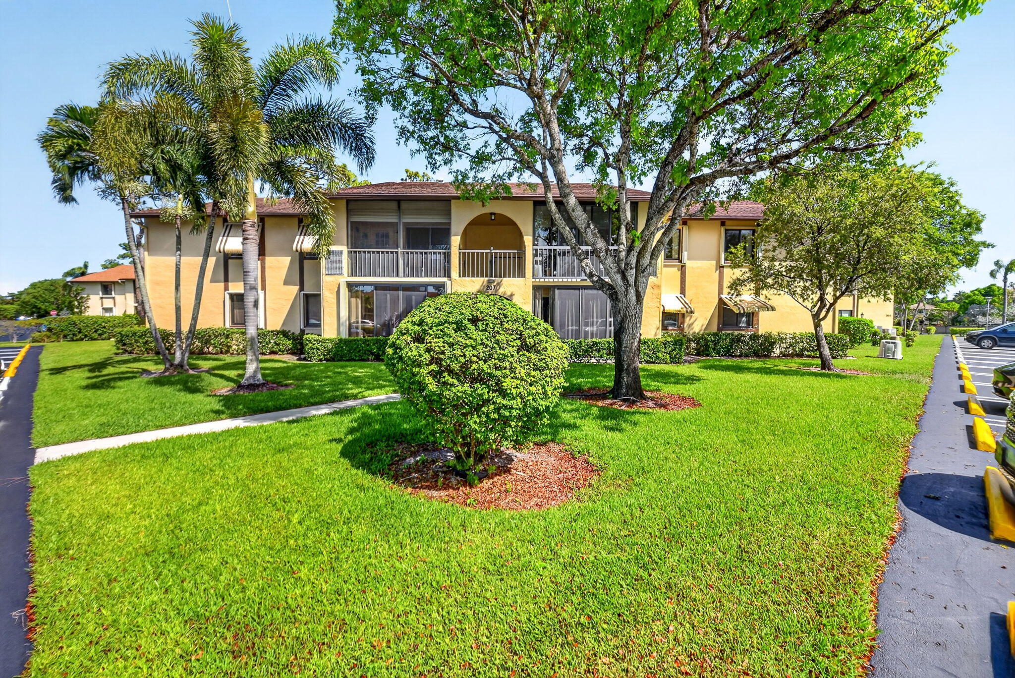 207 Pine Hov Circle D2, Greenacres, FL 33463, Greenacres