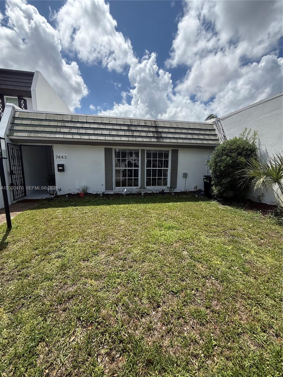 7443 Twin Sabal Drive, Miami Lakes, FL 33014, Miami Lakes