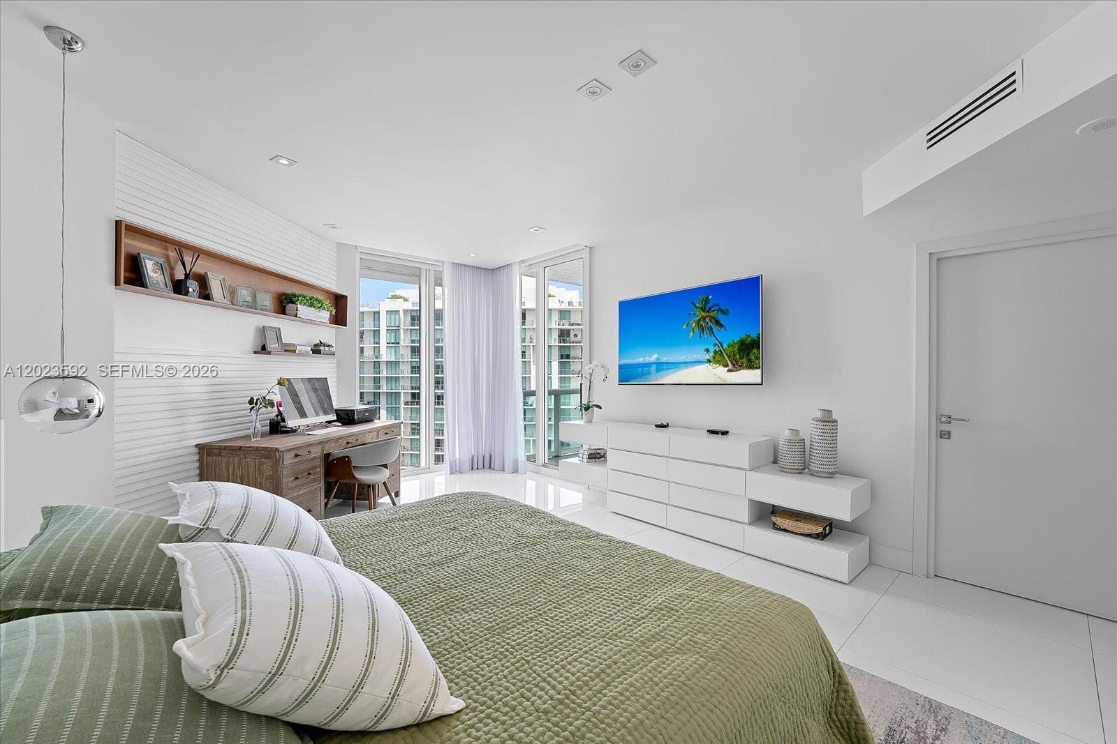 16500 Collins Avenue 2451, Sunny Isles Beach, FL 33160 photo 13