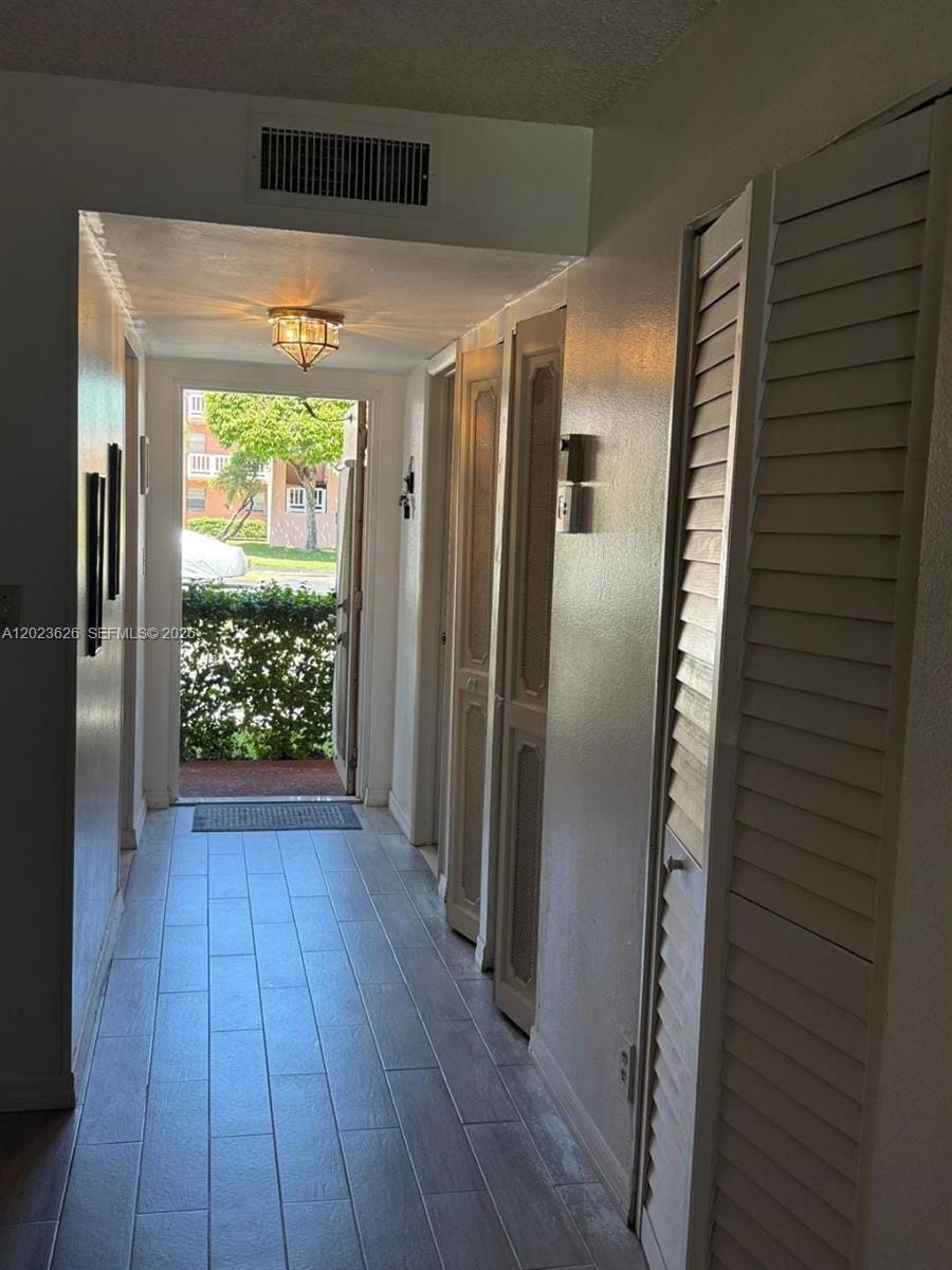 9401 Sunrise Lakes Boulevard 109 — photo 5