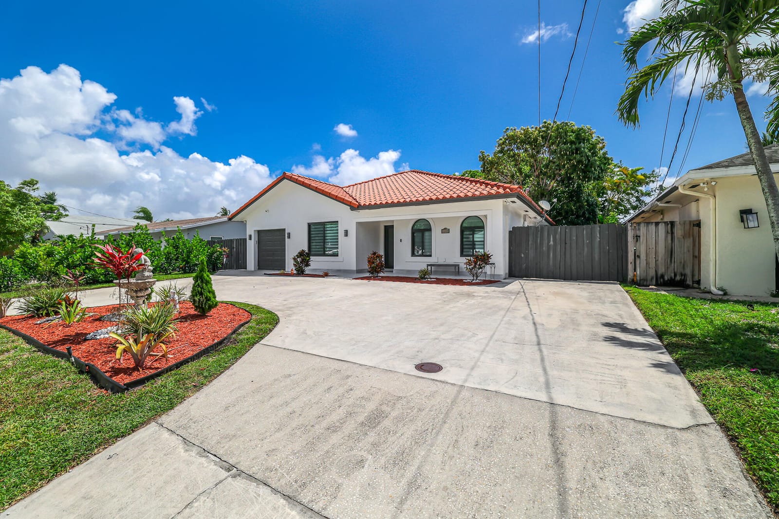 2000 SW 28th Avenue, Fort Lauderdale, FL 33312 photo 2