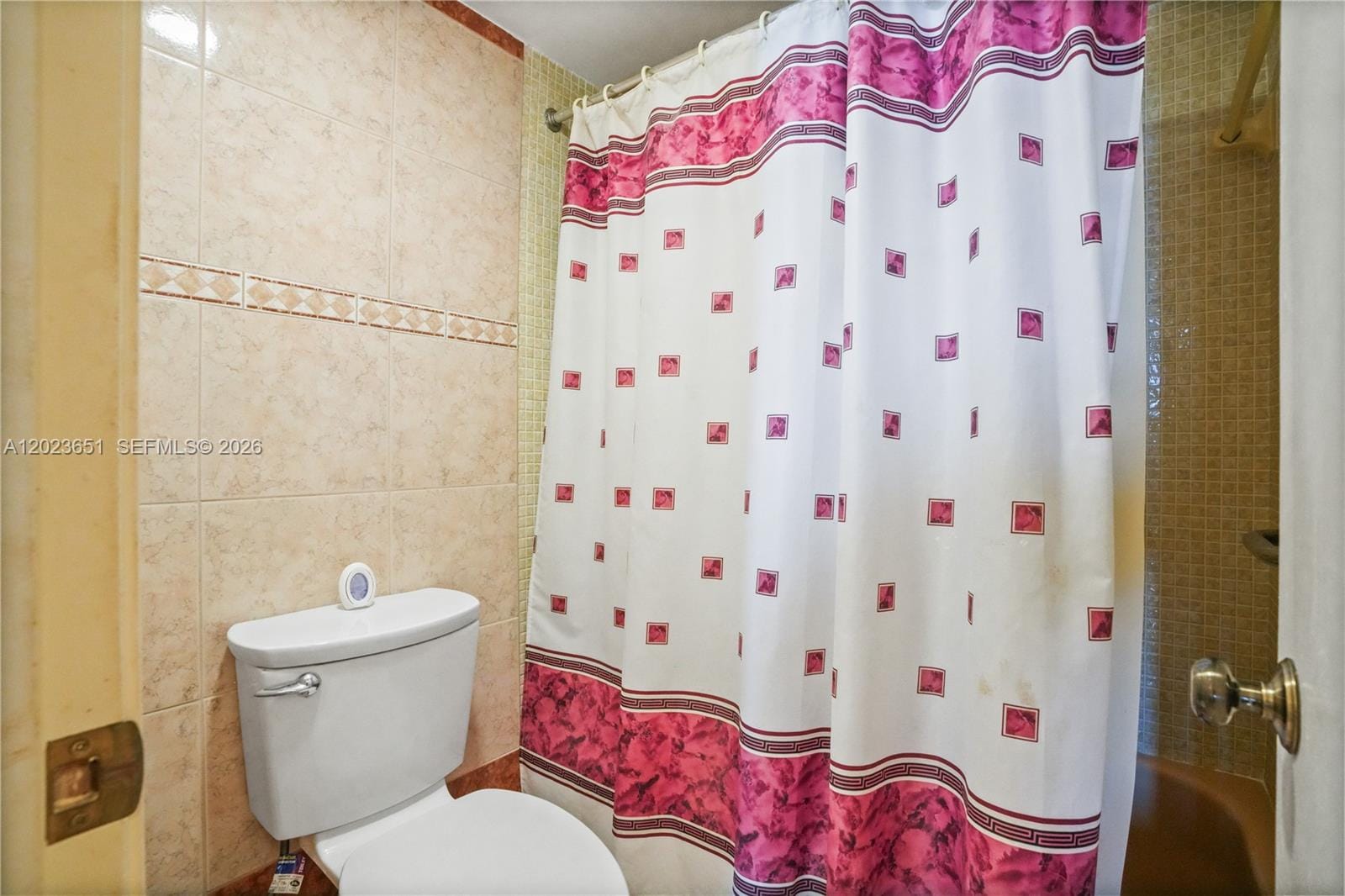 1351 NE Miami Gardens Drive 1006E — photo 12