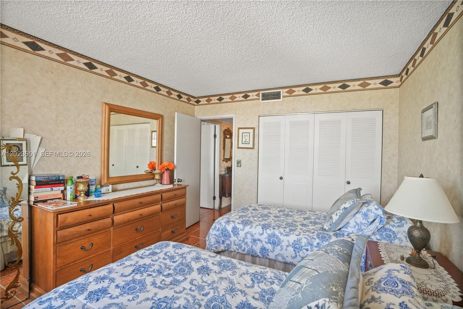 1351 NE Miami Gardens Drive 1006E — photo 6