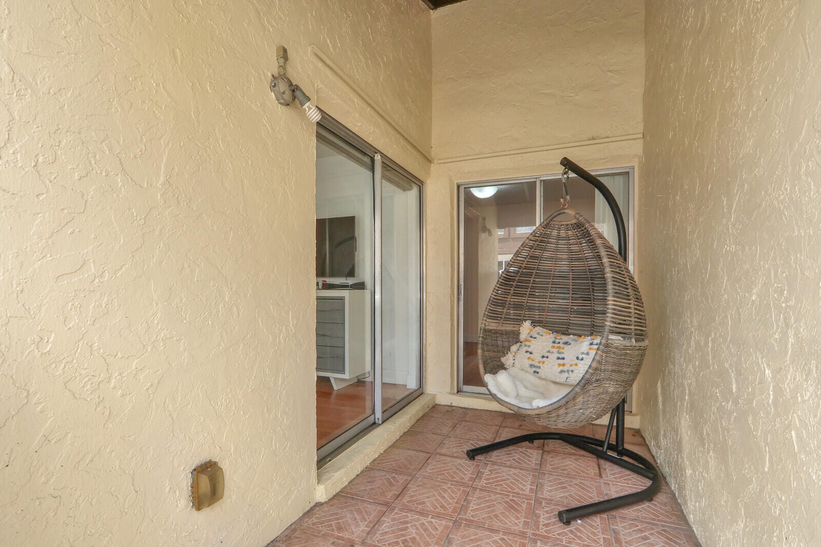 5272 Bosque Lane 31, West Palm Beach, FL 33415 photo 23