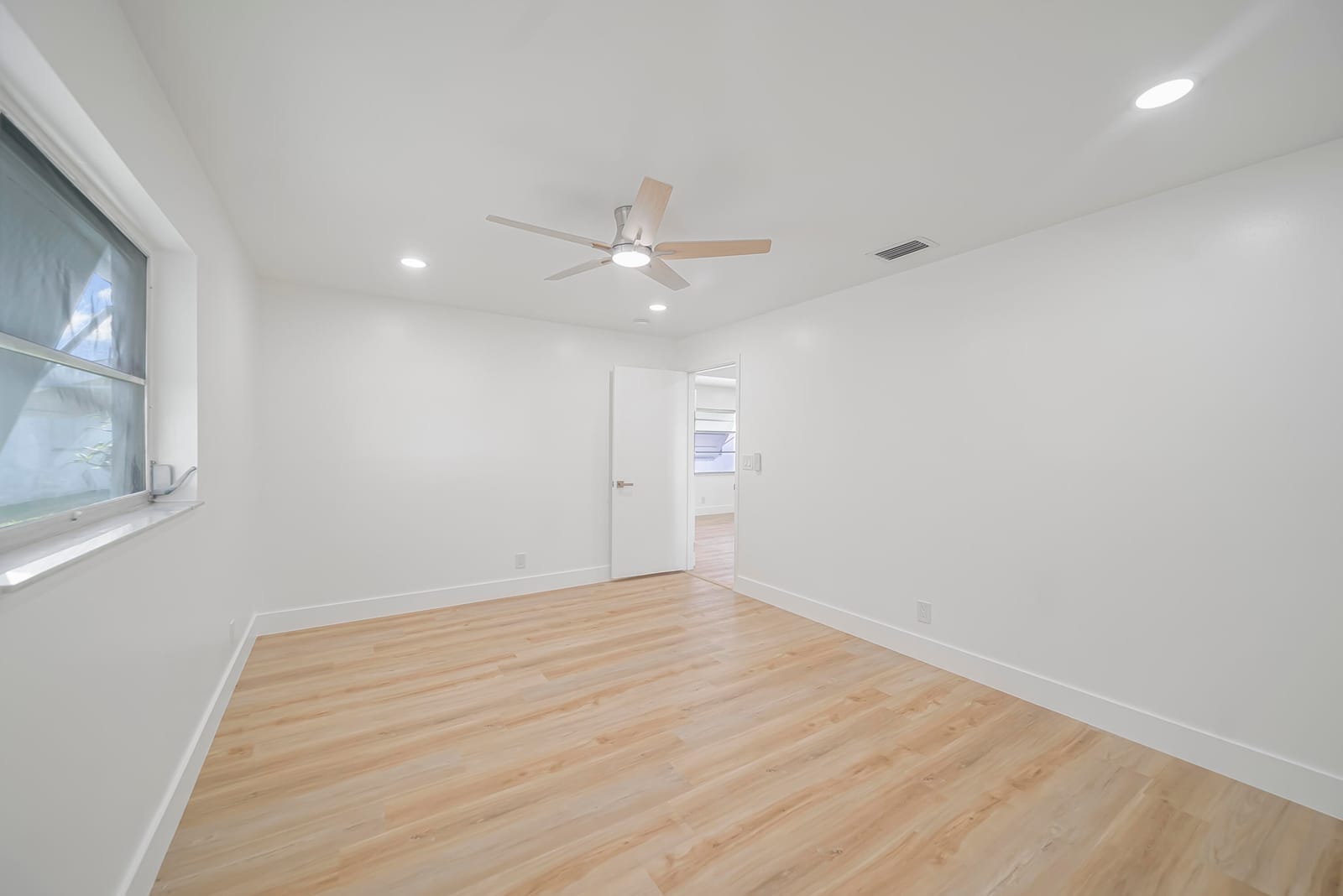 2106 Alfred Drive, Boynton Beach, FL 33426 photo 15