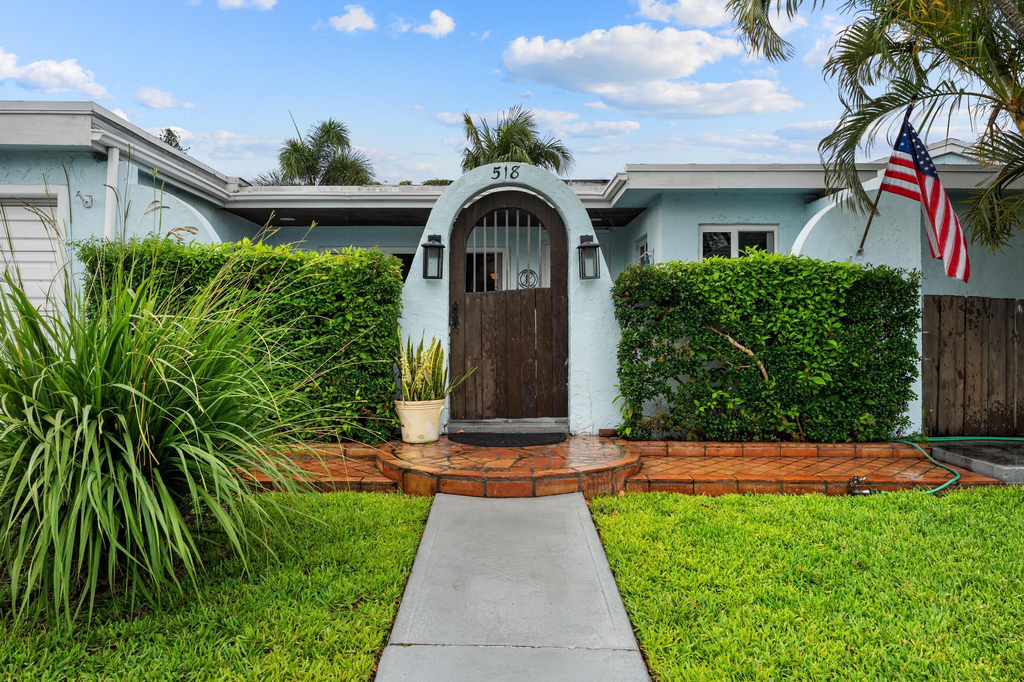 518 Minnesota Street, Lantana, FL 33462, Lantana
