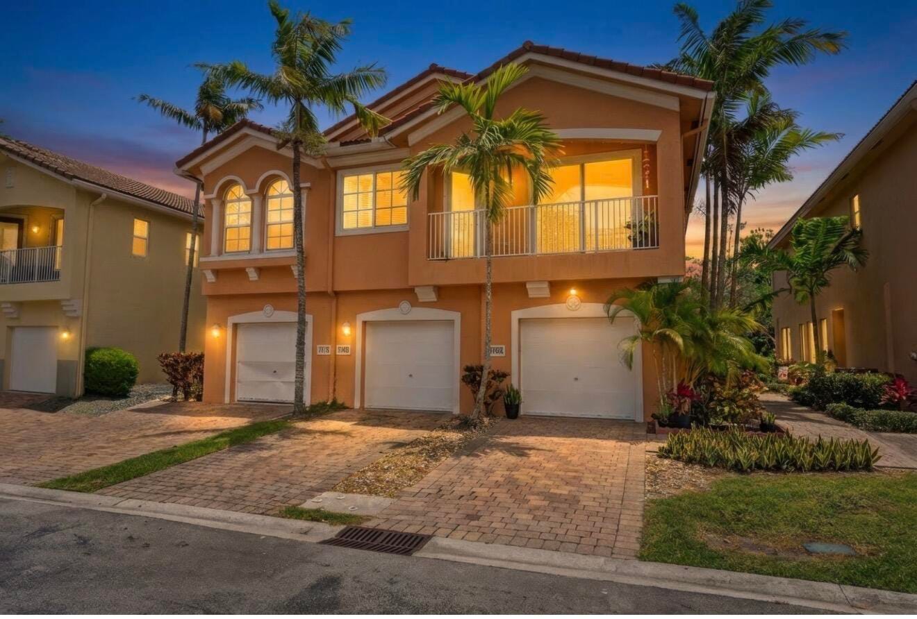 1706 Carvelle Drive, Riviera Beach, FL 33404 photo 1