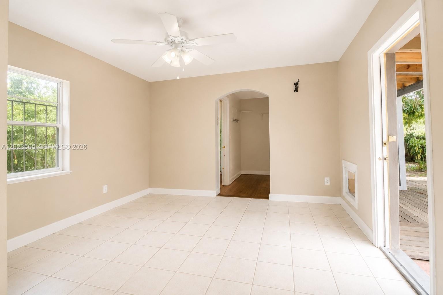 1380 NE 153rd Street, North Miami Beach, FL 33162 photo 4